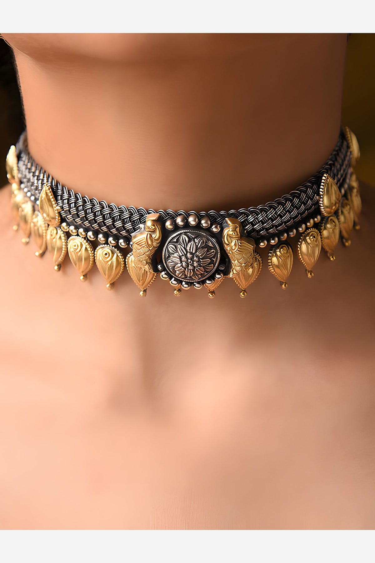 Two Tone Finish Tribal Choker Necklace In Sterling Silver
