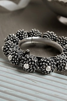 Silver Finish Intricate Kada In Sterling Silver