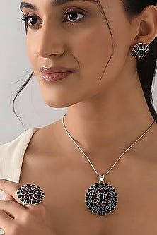 White Finish Ruby & Green Onyx Tribal Pendant Set In Sterling Silver