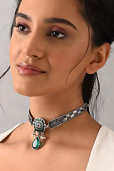 White Finish Pink & Green Kempstone Tribal Necklace In Sterling Silver