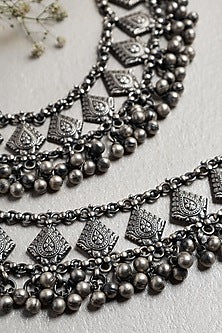 White Finish Paisley Anklets In Sterling Silver