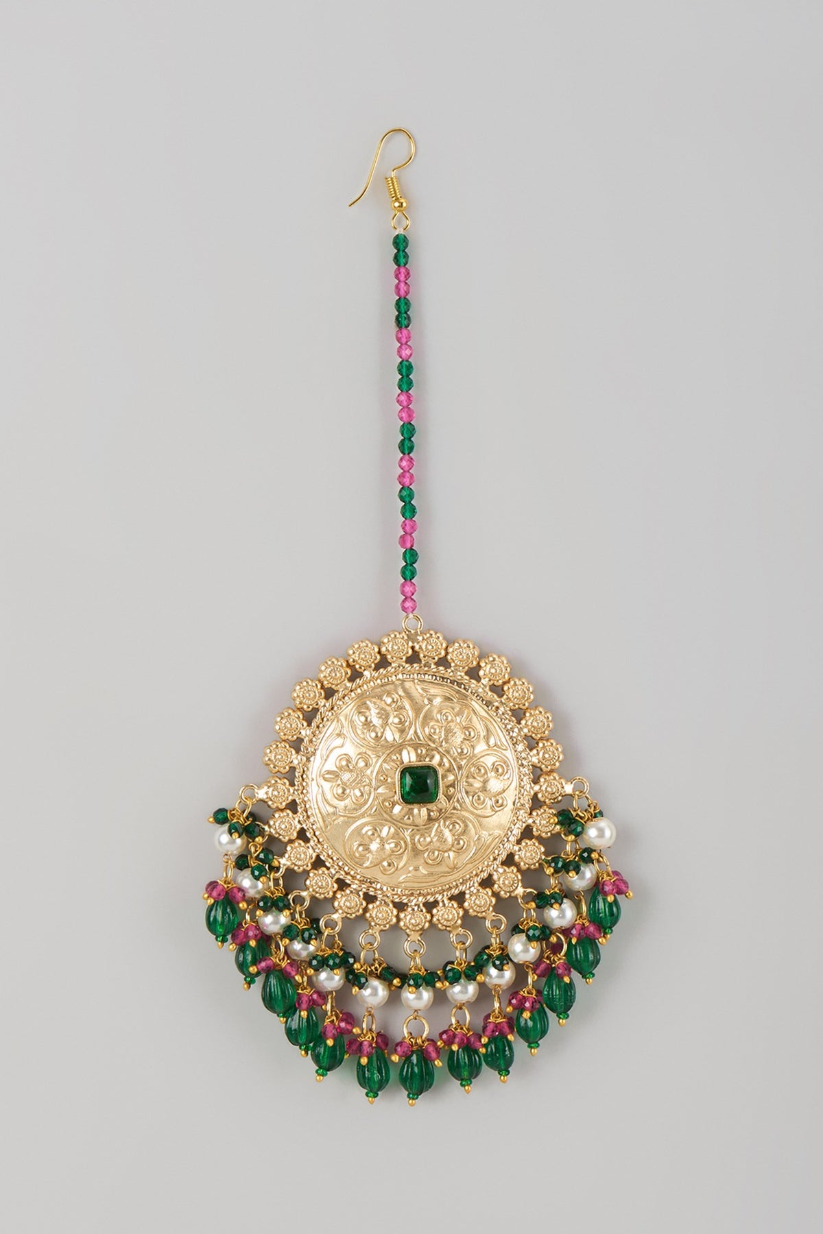 Gold Finish Emerald Stone Maang Tikka
