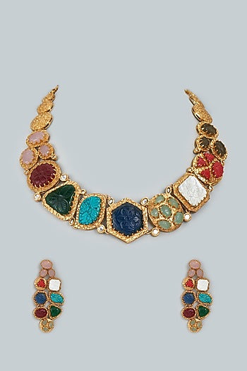 Gold Finish Choker Necklace Set