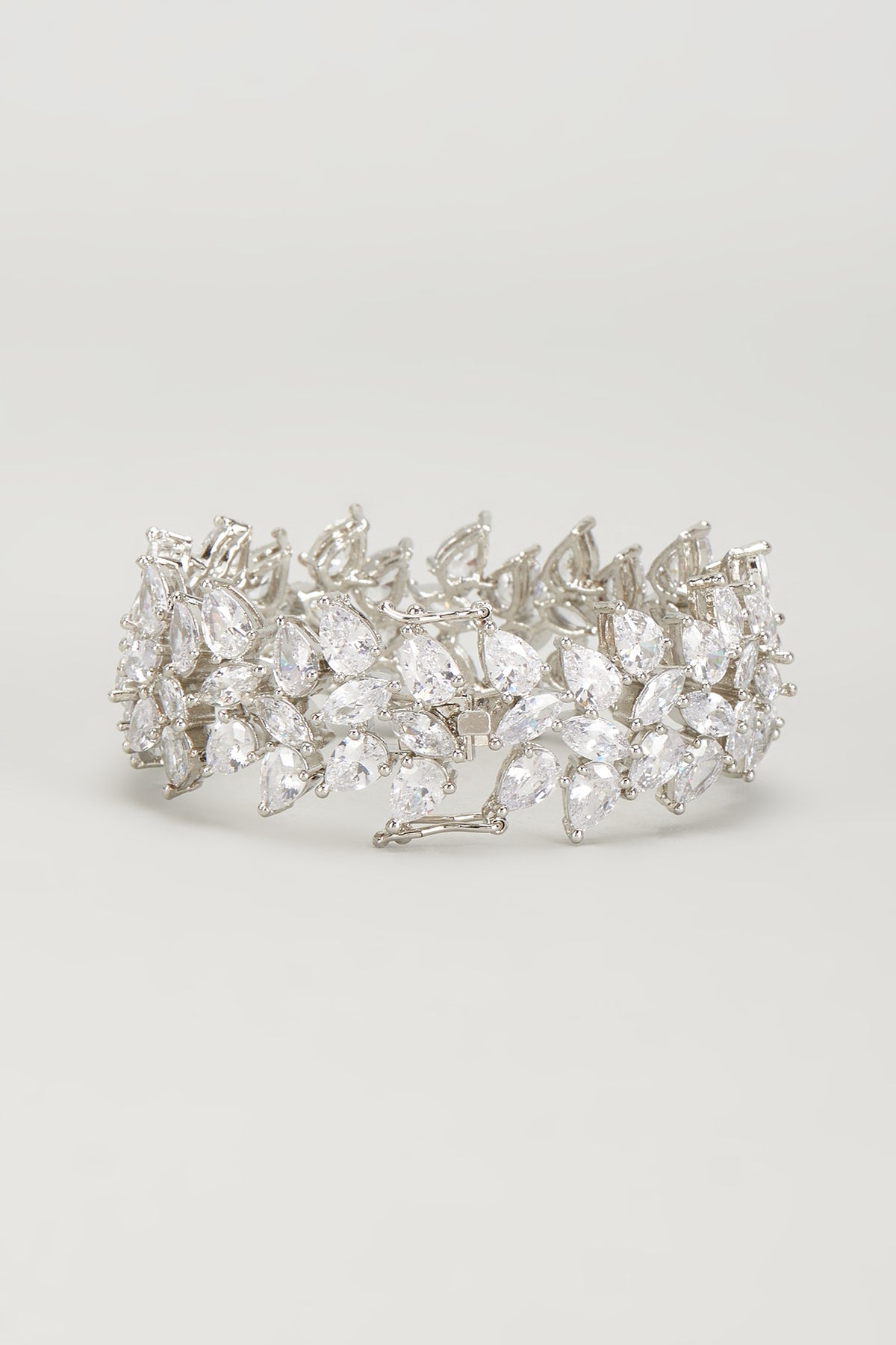 White Finish Zircon Bracelet