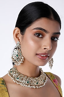 Gold Finish Emerald Jadau Stone Choker Necklace Set