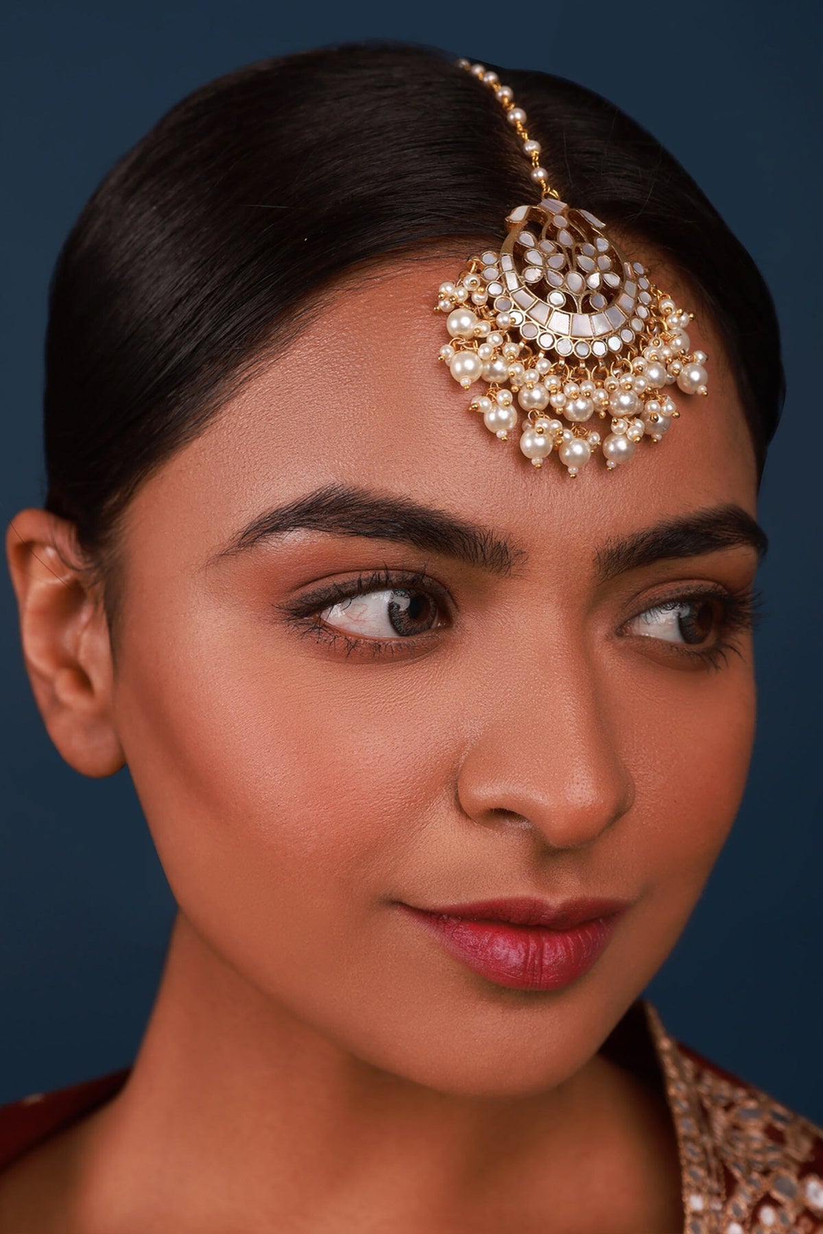 Mother Of Pearl Embellished Maangtikka