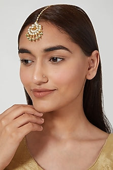 Gold Finish Maang Tikka With Pearl Drops
