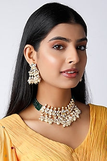 Gold Finish Kundan Polki & Beads Choker Necklace Set