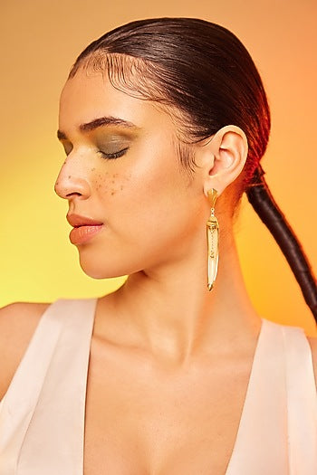 Gold Finish Onyx Dangler Earrings In Sterling Silver