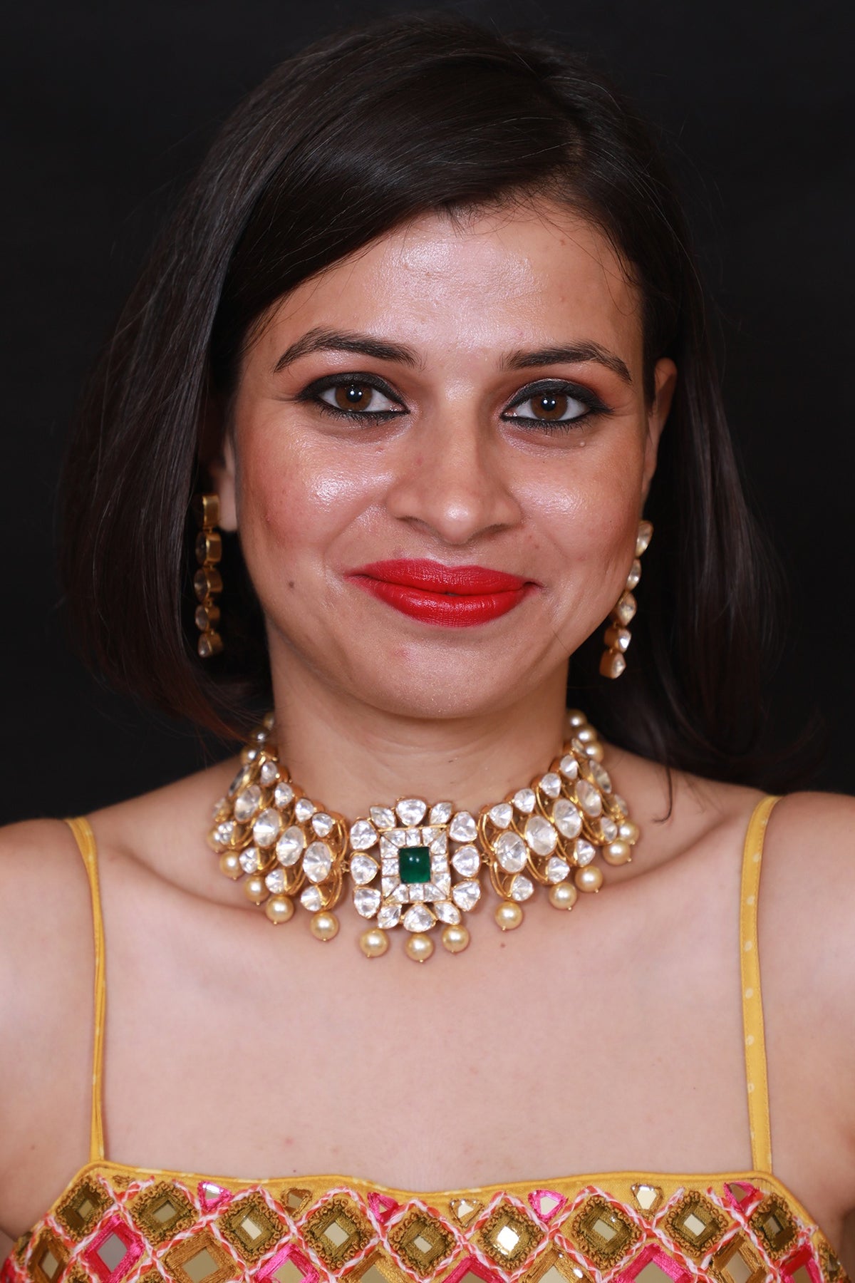 Gold Finish Moissanite Kundan Choker Necklace In Sterling Silver