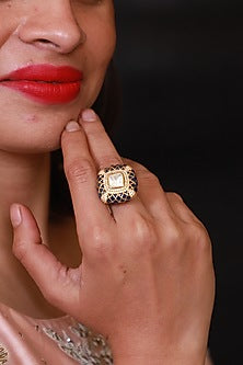 Gold Micro Finish Ring With Kundan Polki In Sterling Silver