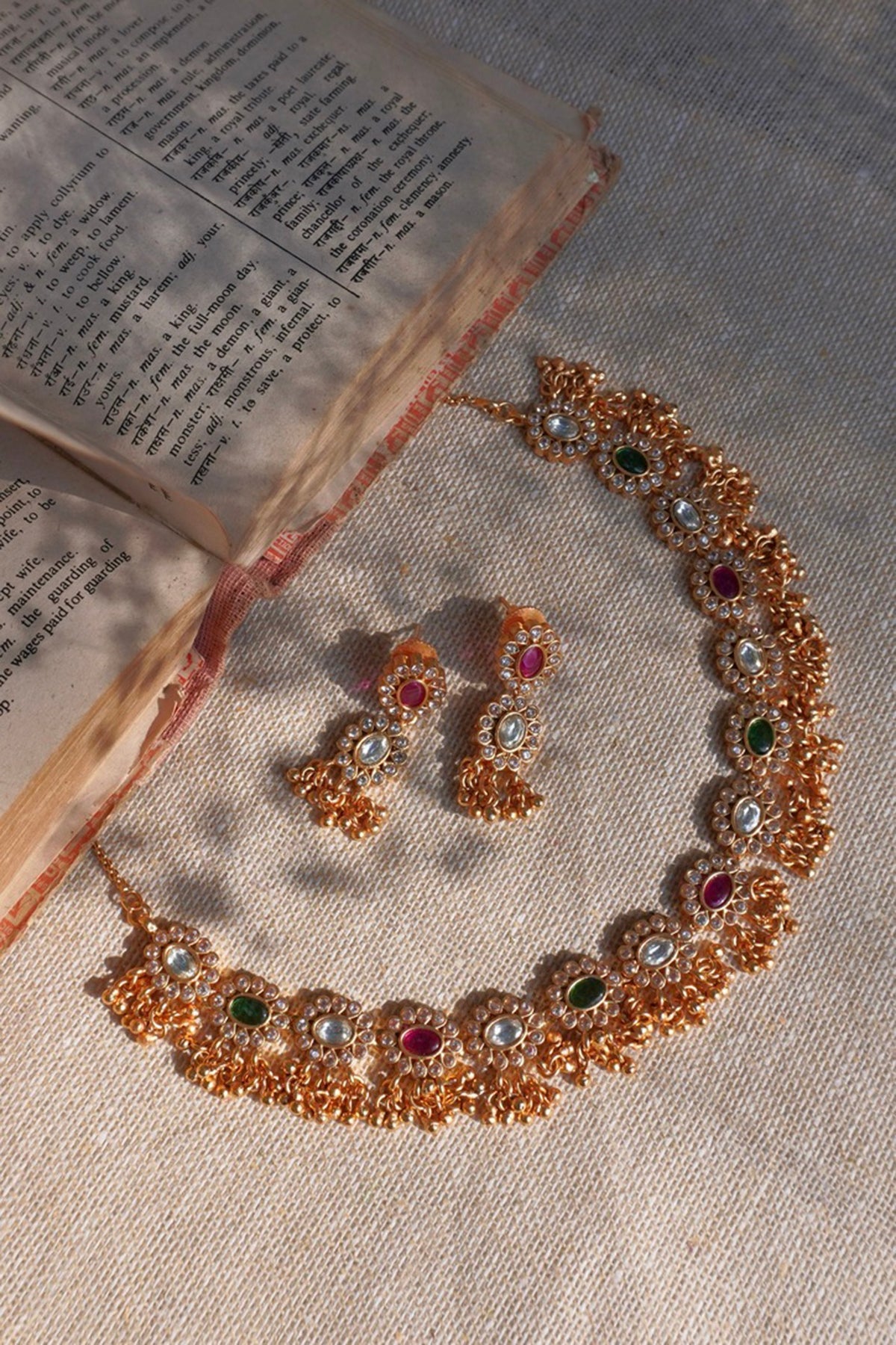 Antique Gold Finish Floral Stone Temple Necklace Set