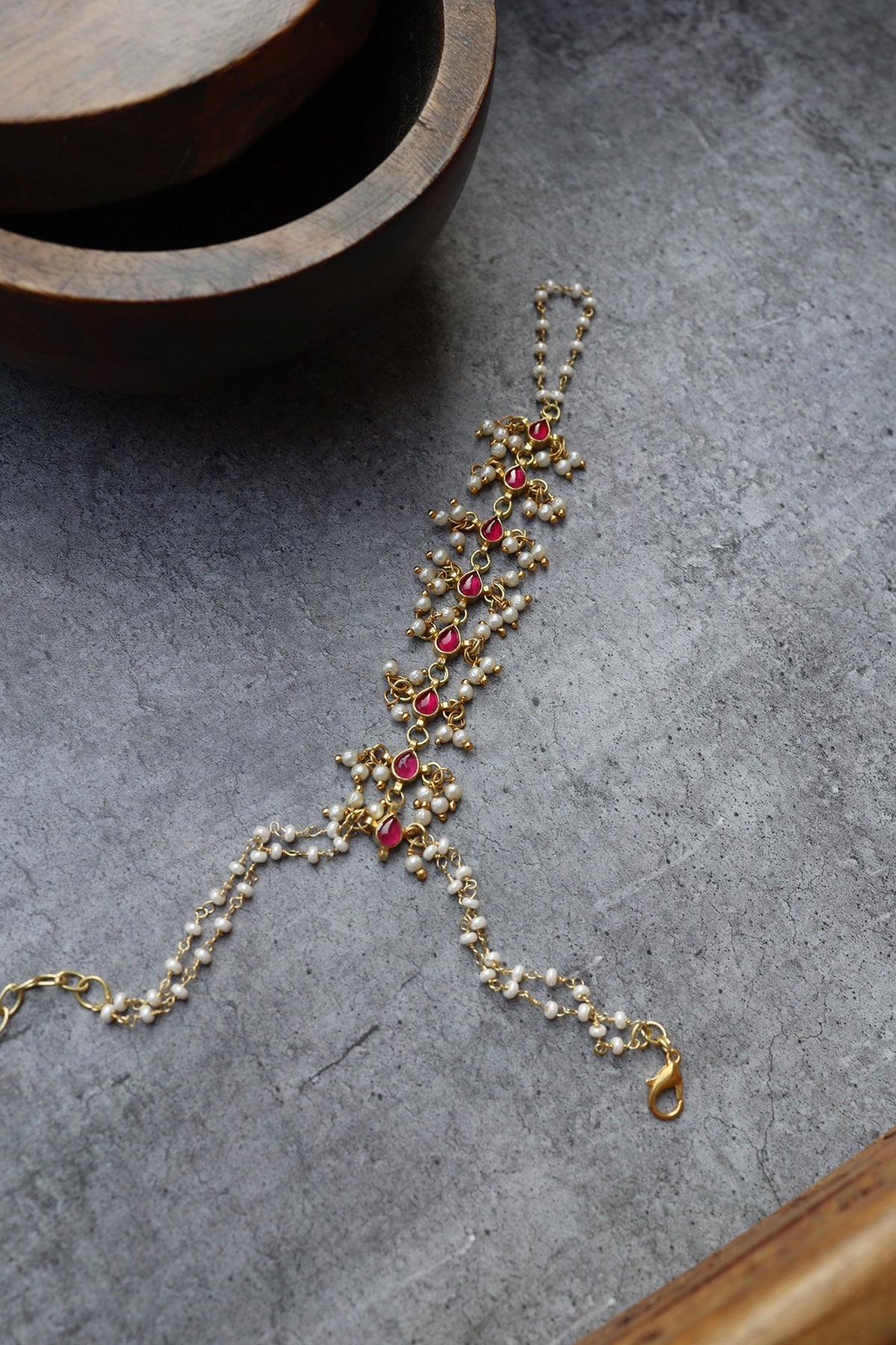 Gold Finish Kundan Hathphool