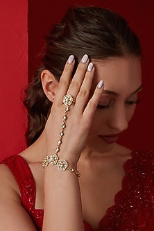 Gold Finish Kundan & Shell Pearl Hathphool