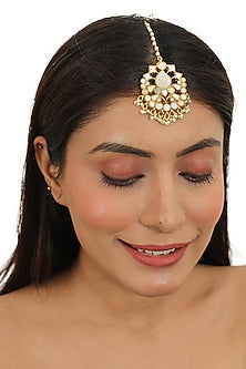 Gold Plated Mother Of Pearls Maang Tikka