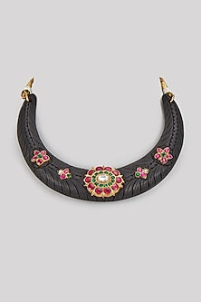 Gold Finish Kundan Polki Wooden Hasli Necklace