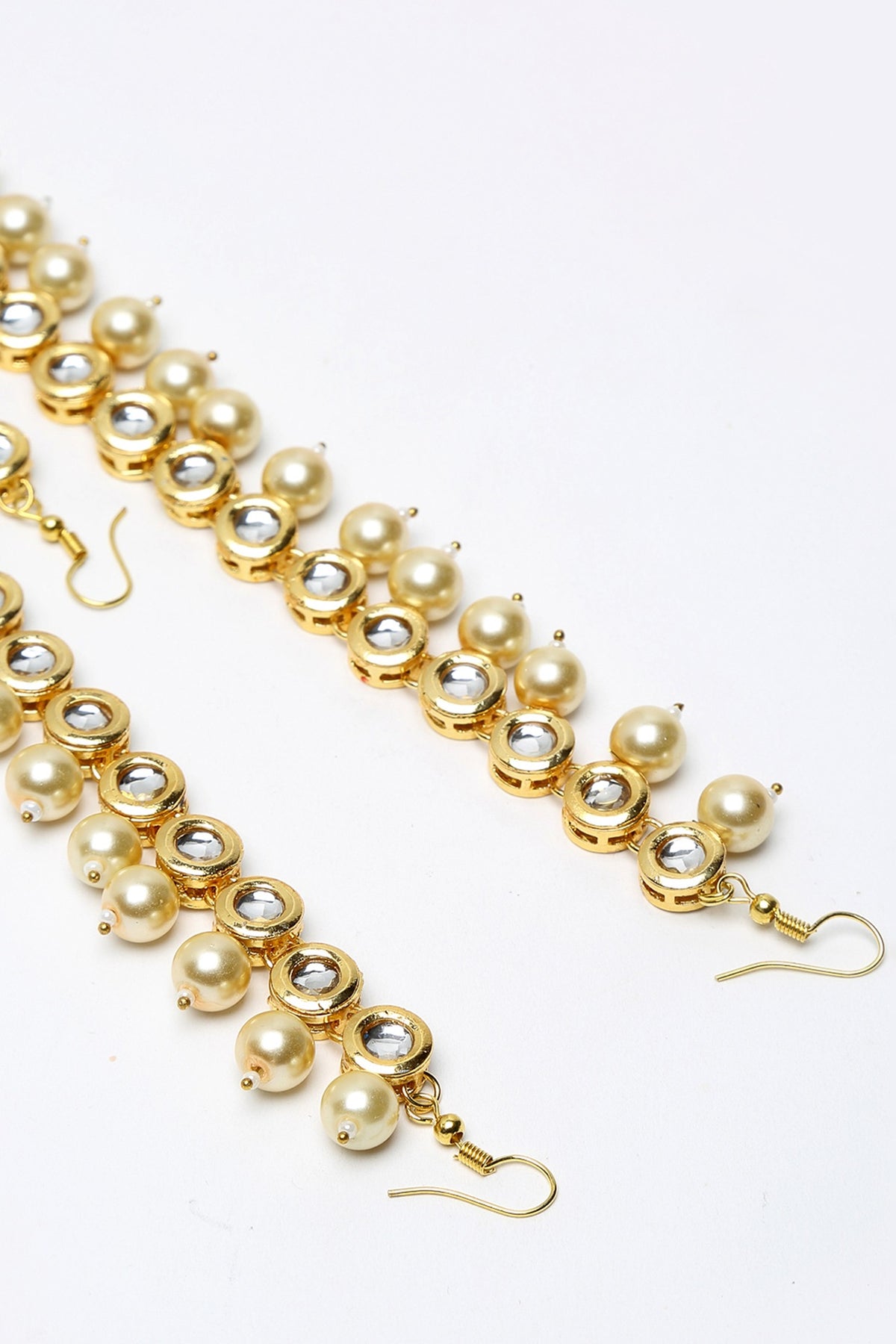 Gold Finish Kundan Polki & Pearl Mathapatti