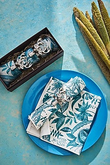 Silver Antler Napkin Rings & Printed Napkins (Set of 4)