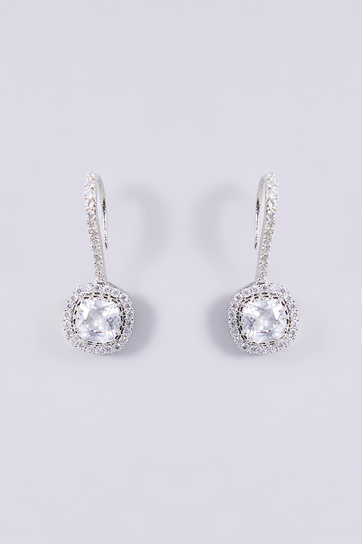 White Finish Zircon Necklace Set