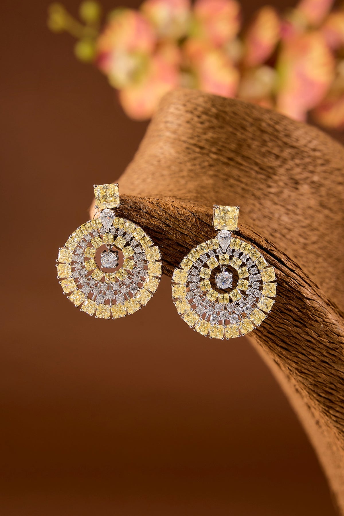 White Finish Zircon & Yellow Stone Necklace Set In Sterling Silver