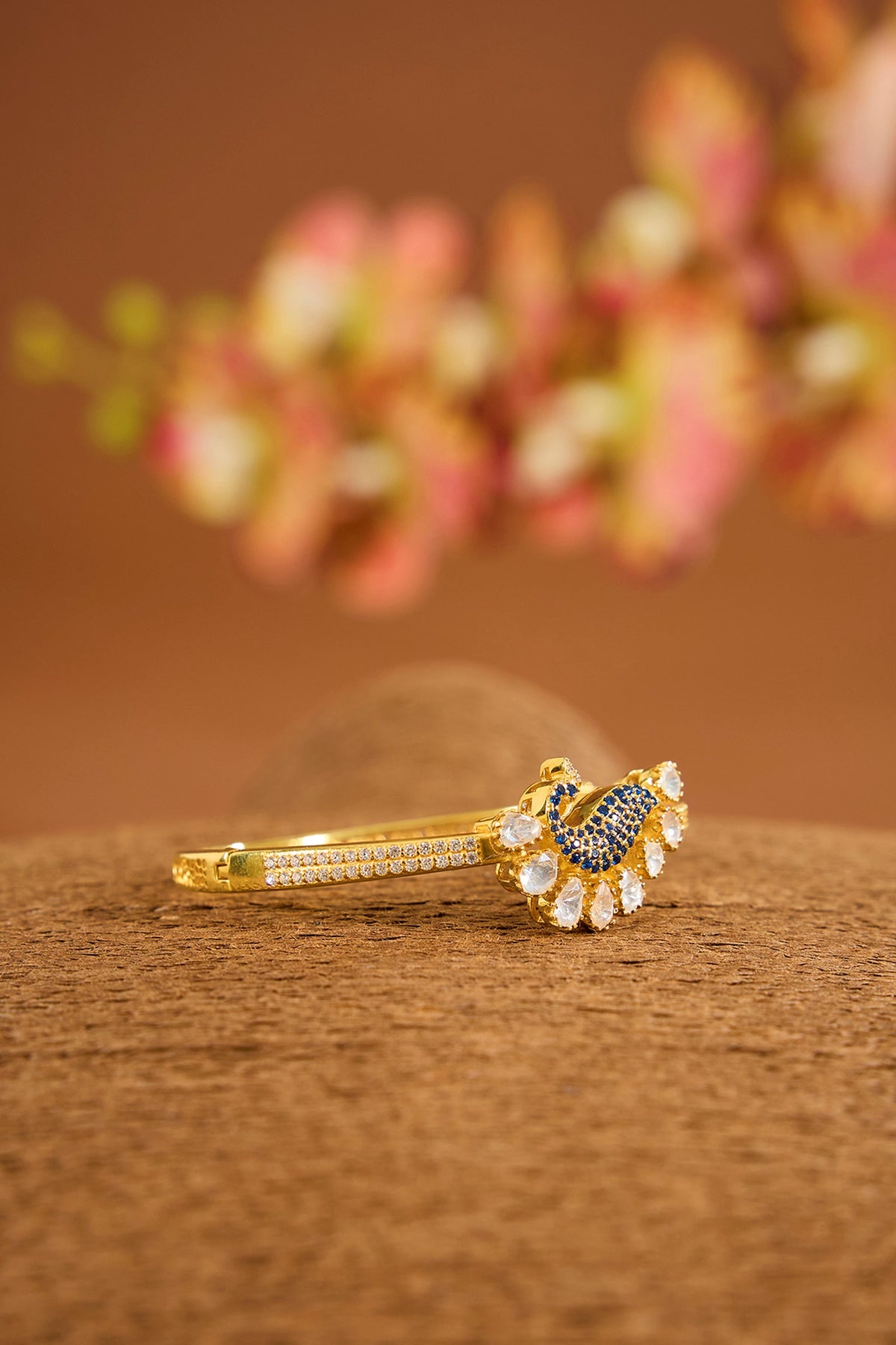 Yellow Gold Finish Moissanite Polki Bracelet In Sterling Silver