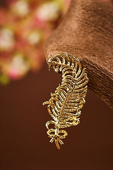 Yellow Gold Finish Eurostar Zircon & Emerald Stone Brooch In Sterling Silver