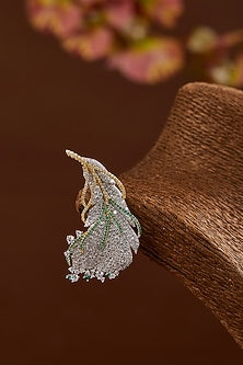 White Finish Zircon & Peridot Brooch In Sterling Silver