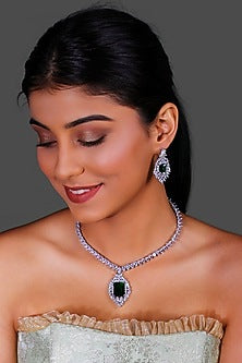 White Finish Zircon & Green Stone Necklace Set
