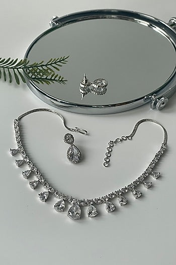 White Finish Zircon Necklace Set