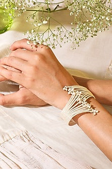 White Finish Twisted Pearl Hand Cuff