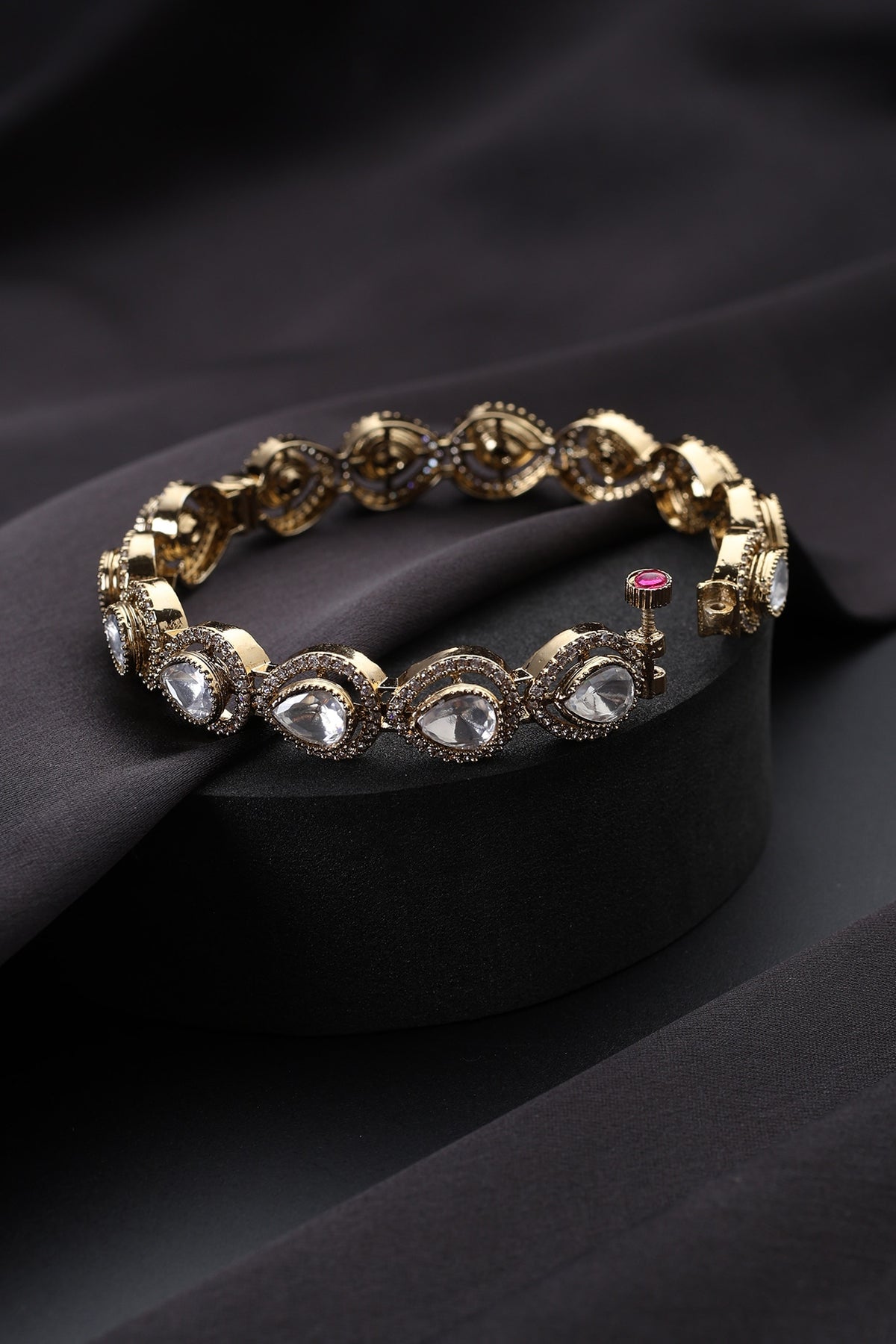 Gold Finish Kundan Polki Kada