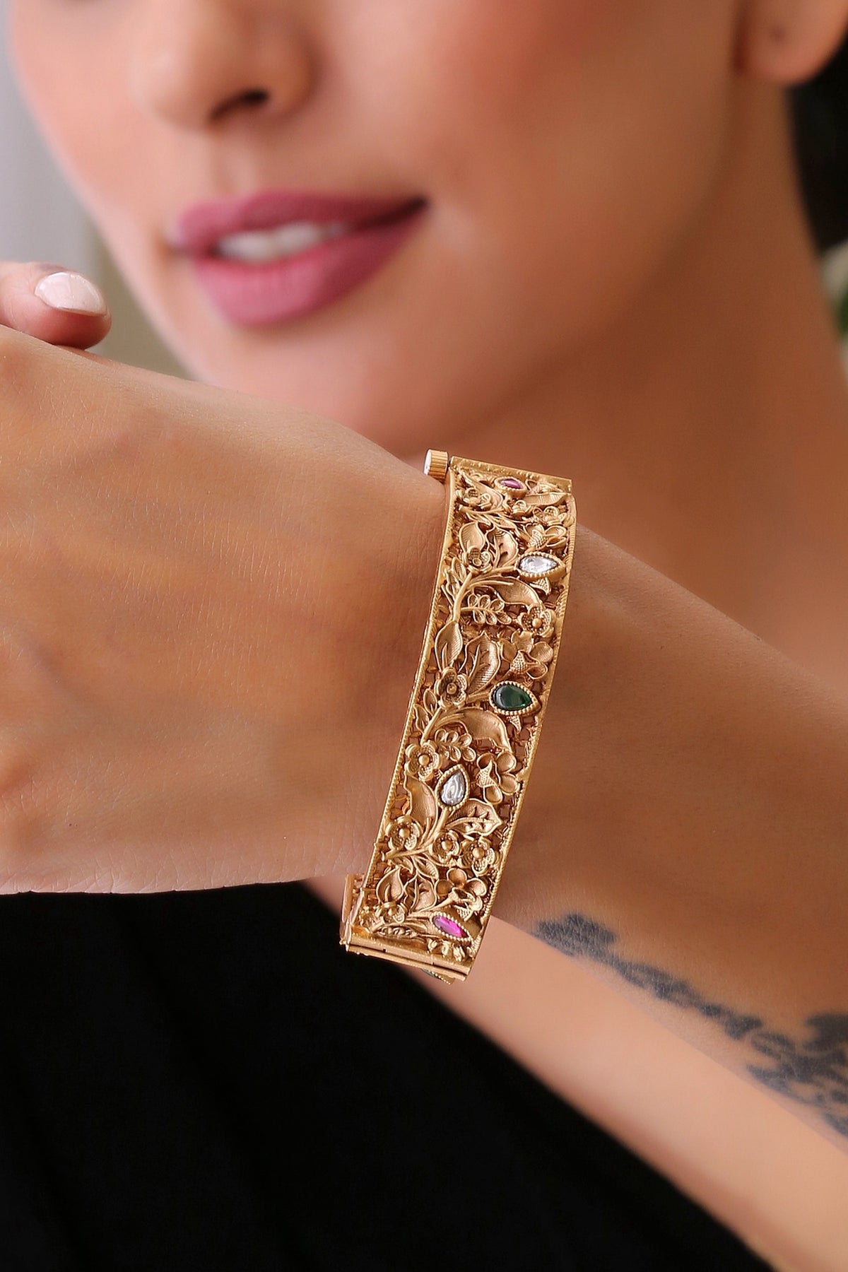 Gold Finish Kada With Kundan Polkis