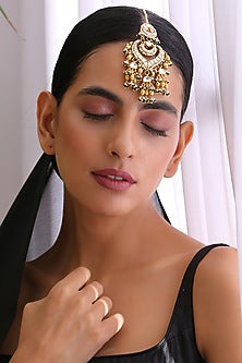 Gold Finish Kundan Polki Maang Tikka