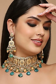 Gold Finish Green Quartz & Kundan Polki Choker Necklace Set