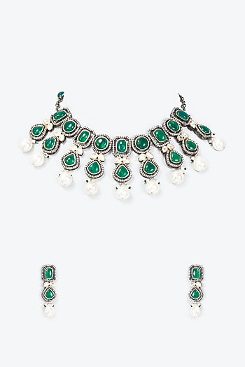 Two Tone Finish Synthetic Emerald Necklace Set