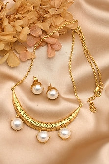 Gold Finish Pearl Necklace Set