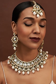 Gold Finish Kundan Polki & Pearl Choker Necklace Set