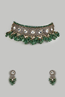 Gold Finish Kundan Polki & Emerald Green Stone Choker Necklace Set
