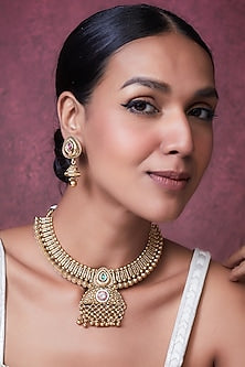 Gold Finish Kundan Polki Temple Choker Necklace Set