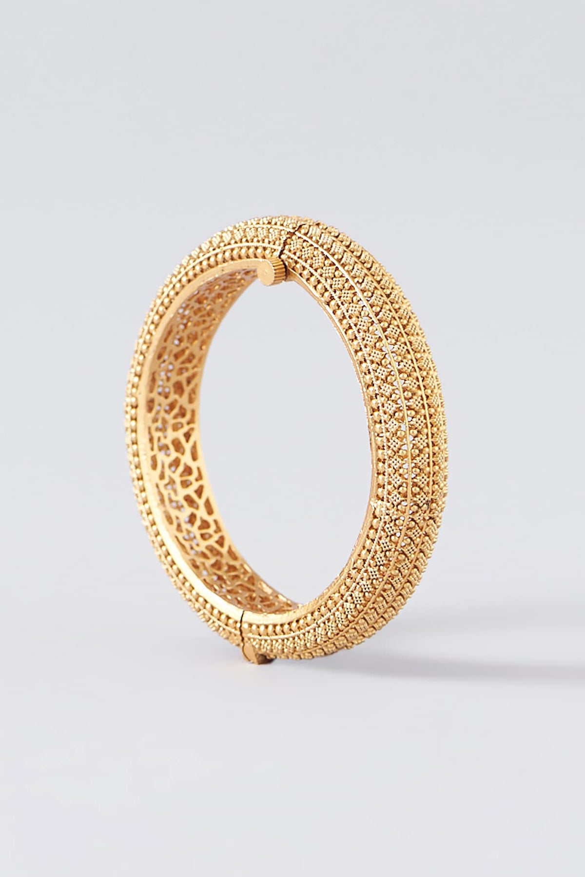 Gold Finish Kundan Polki Temple Bangles (Set Of 2)