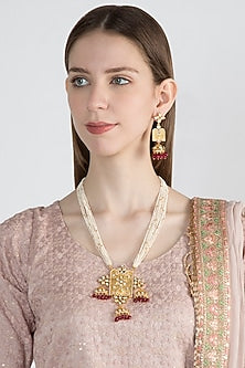 Gold Finish Kundan Polki & Faux Pearl Pendant Necklace Set