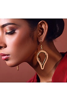 Gold Finish Teardrop Dangler Earrings