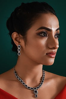 White Finish Zircon & Blue Stone Necklace Set