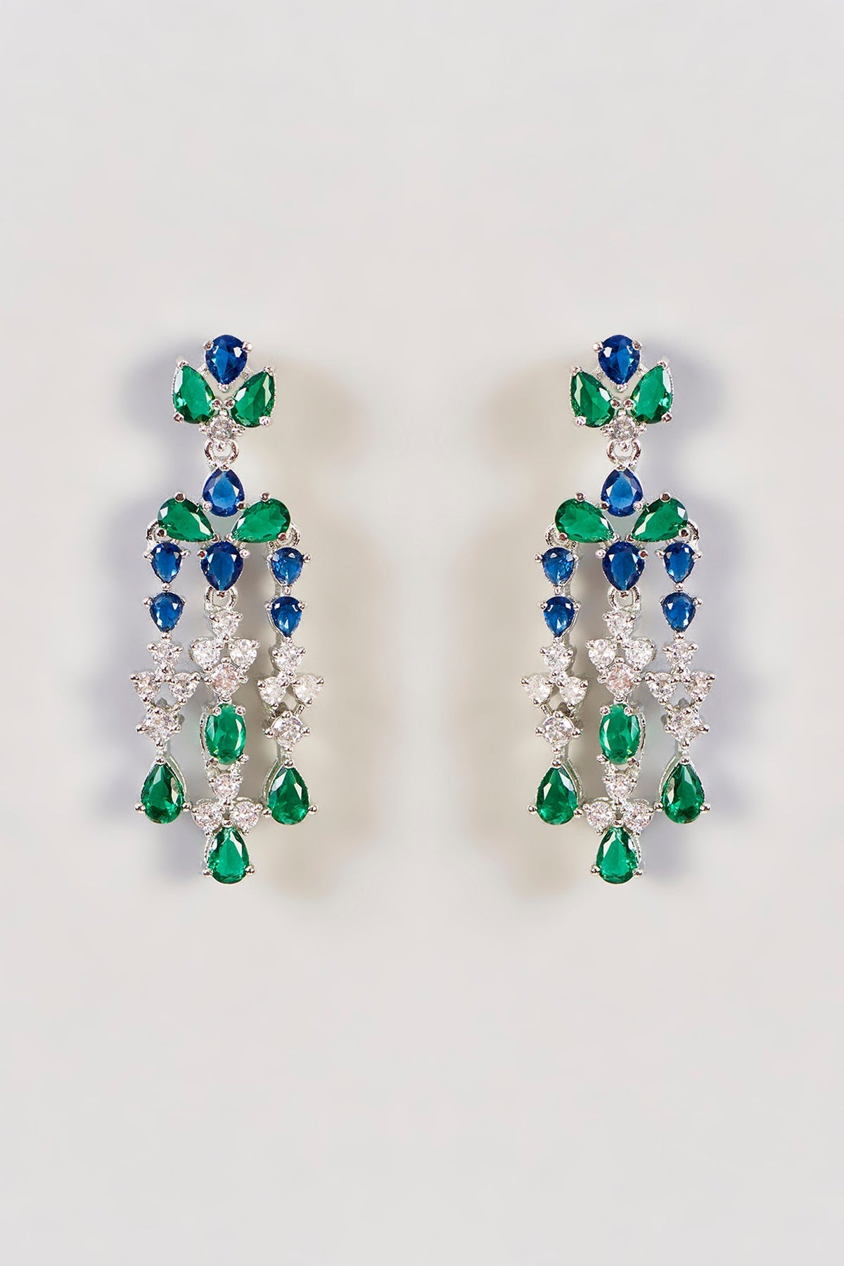 White Finish Sapphire & Emerald Stone Necklace Set