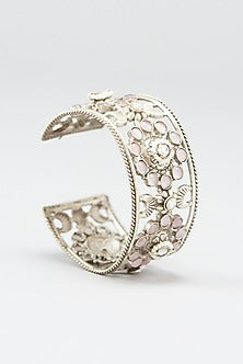 Oxidized Finish Ruby Kundan Cuff