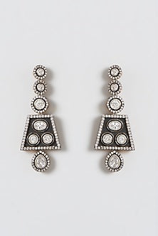 Black Rhodium Finish Kundan Polki & Pearl Necklace Set