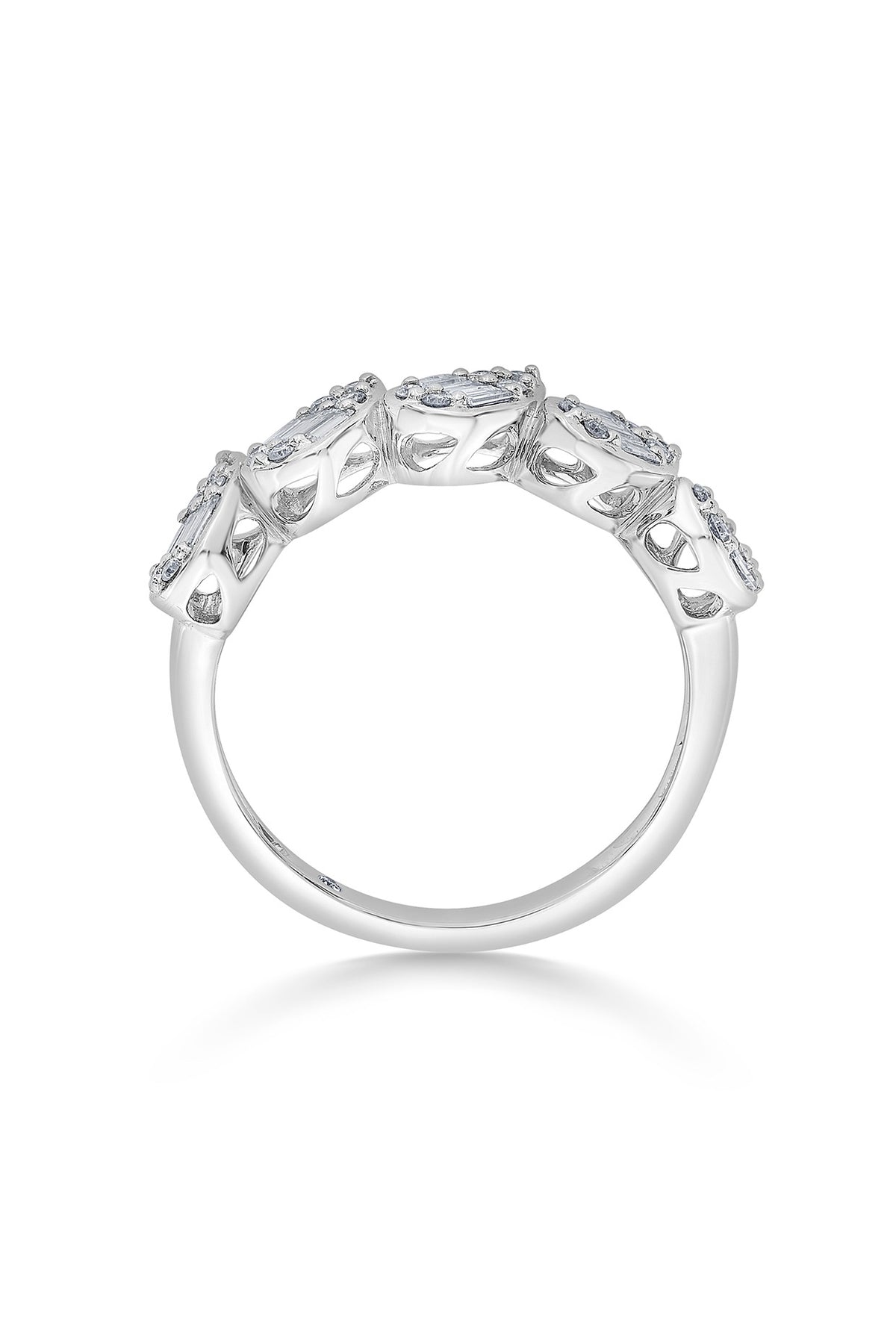 14kt White Gold Finish Ring With 41 Diamonds