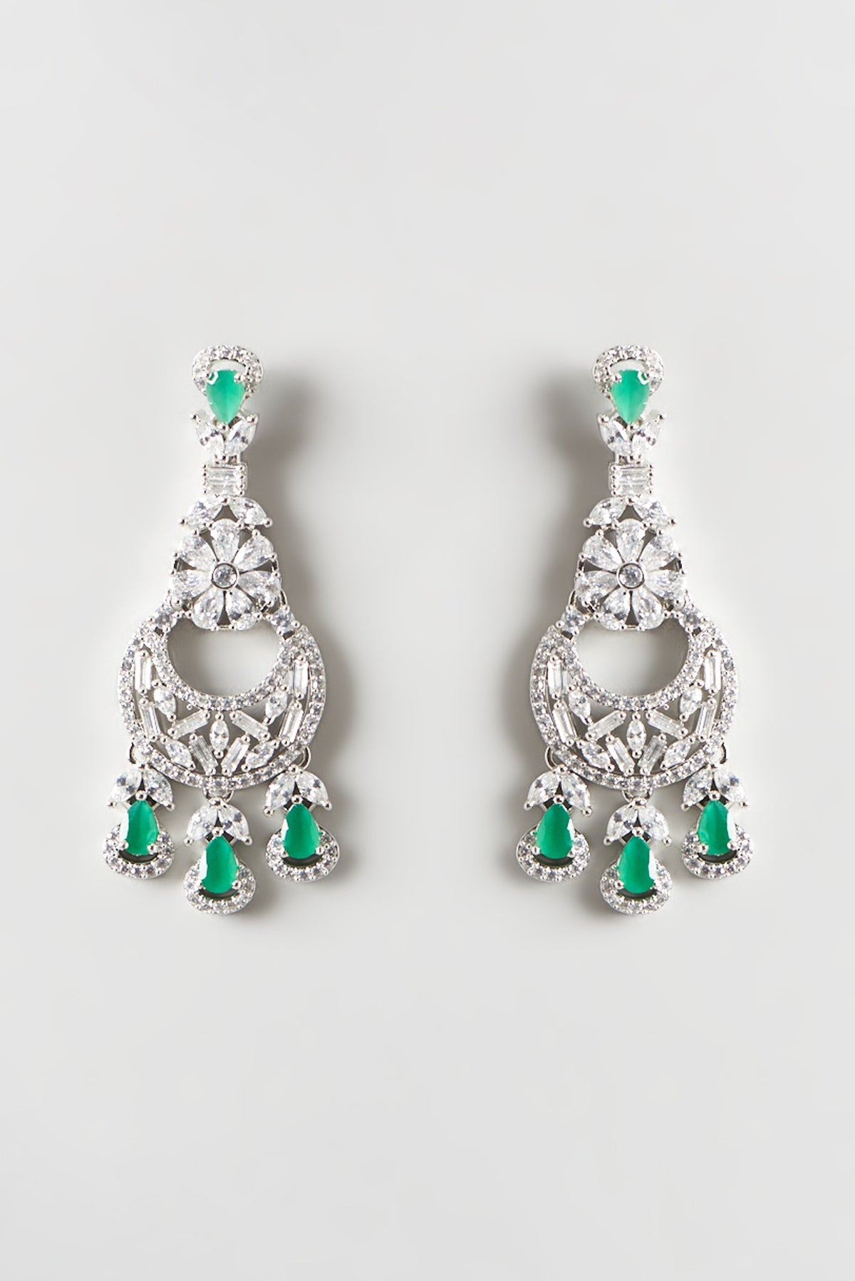 White Finish Emerald & Zircon Necklace Set