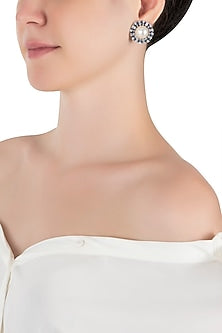 Silver plated faux pearls stud earrings
