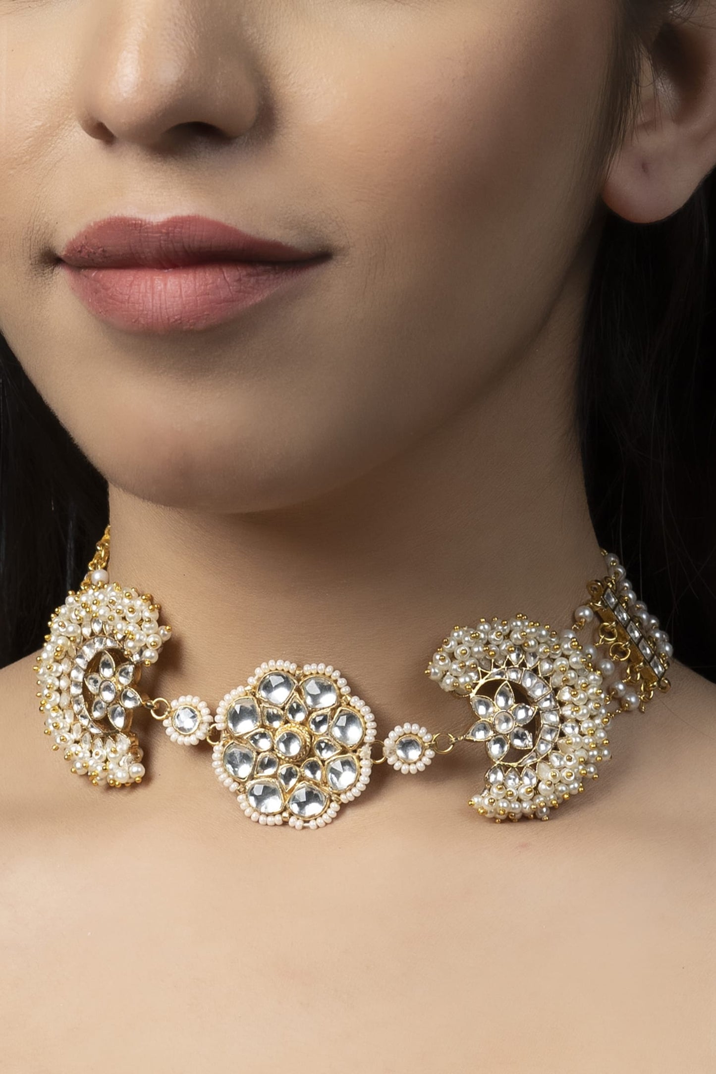 Kundan Choker